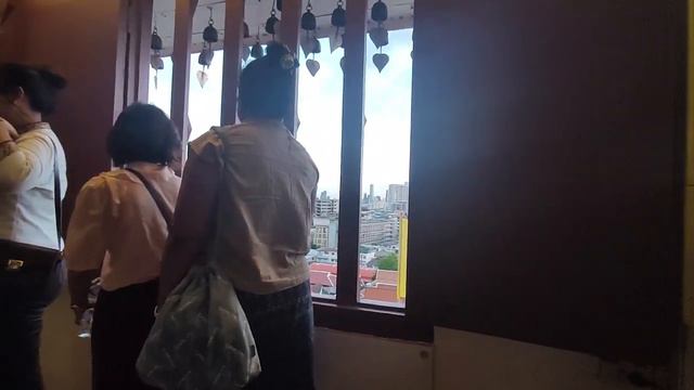 Самый старый и высокий храм в Бангкоке - храм Золотая гора (Ват Сакет). Мантра Омани Падми Хум смотреть онлайн