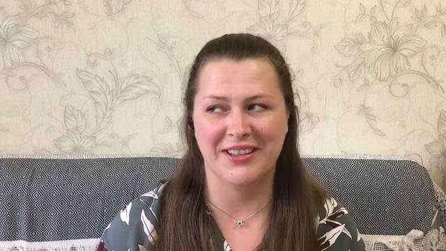 Трескотня о жизни, косметике и платьях (NIVEA, Max Factor, Maybelline, OSTIN). смотреть онлайн