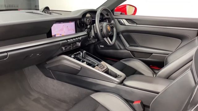 2019 Porsche 911 Carrera S смотреть онлайн