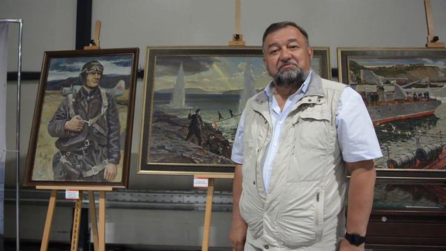 Сергей Викторович Чечеров провел экскурсию по объединенной экспозиции флотов России в Патриоте смотреть онлайн