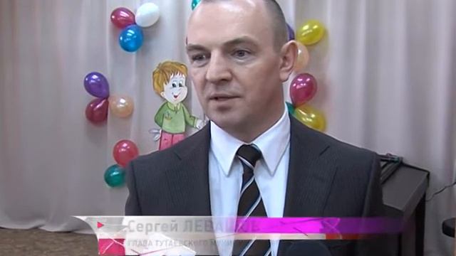 Сергей Ястребов открыл детсад и посетил в Тутаеве уникальное предприятие смотреть онлайн