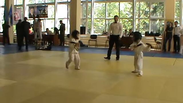 aM2U01182 смотреть онлайн