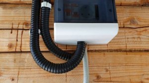 ЭЛЕКТРИКА НА ДАЧЕ. Как провести свет в мастерскую