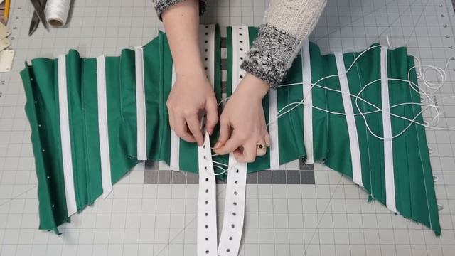 3 Ways To Make A Corset смотреть онлайн