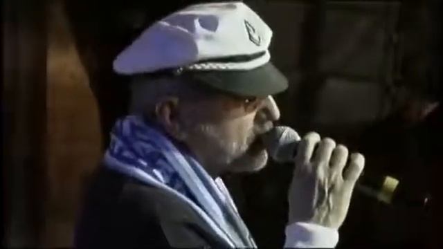 Владимир Асмолов Мы бывшие спортсмены а ныне рэкетмены смотреть онлайн