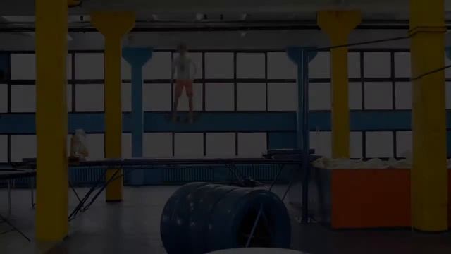 Тренировка сноубордистов на батуте смотреть онлайн