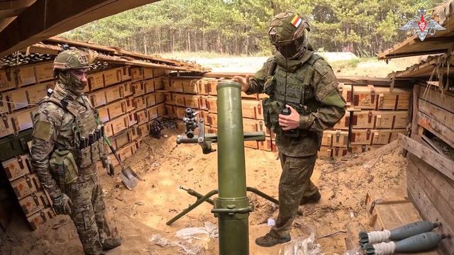 Минометные расчеты уничтожают живую силу и технику противника на правом берегу Днепра Бойцы наносят смотреть онлайн