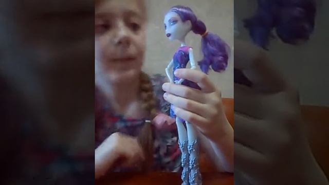 Обзор на куклу монстр хай серия призрачно Spectra Vondergeist смотреть онлайн