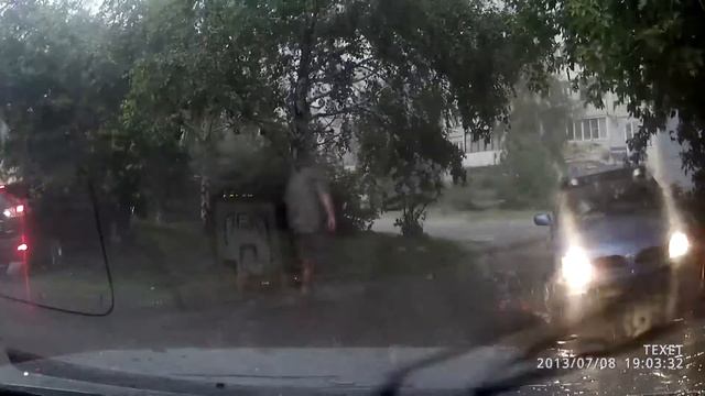 град и ливень в барнауле 8/07/2013 смотреть онлайн