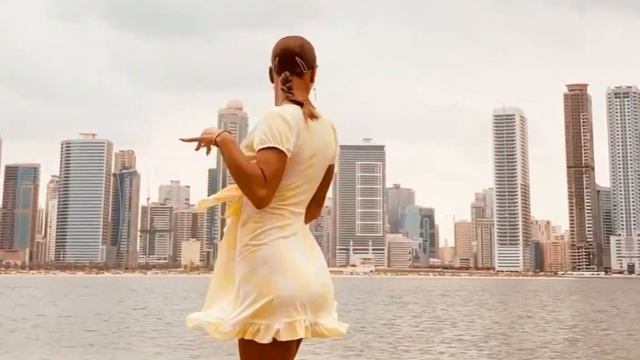 Bachata Lady’s Style in UAE смотреть онлайн