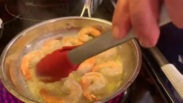 КРУЧЕ ЧЕМ В РЕСТОРАНЕ.СУПЕР ВКУСНЫЙ РЕЦЕПТ С КРЕВЕТКАМИ смотреть онлайн