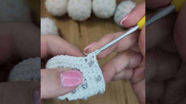 Crochet beaded Easter Eggs tutorial pattern смотреть онлайн