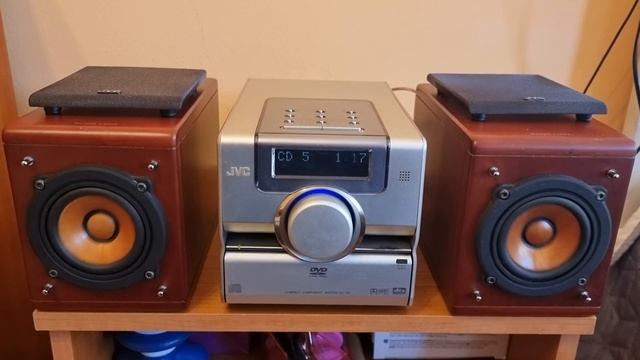 JVC EX-D5 смотреть онлайн