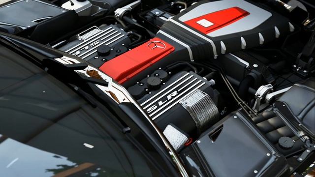 Mercedes-Benz SLR Mclaren Chrome Version: Inside Look смотреть онлайн