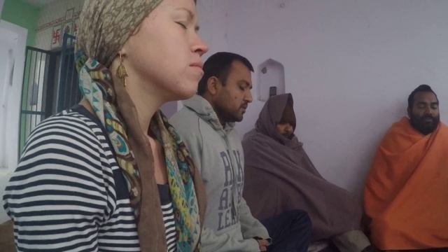 Гаятри Мантра по утрам / Gayatry Mantra смотреть онлайн