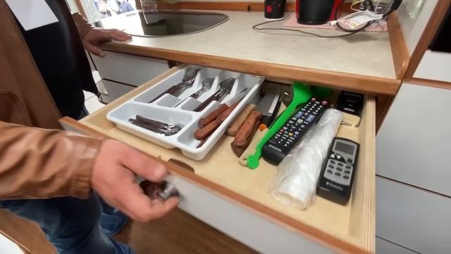 Автодом из ГАЗ 66 "Шишига" за 9 миллионов рублей. Создан специально для России. смотреть онлайн