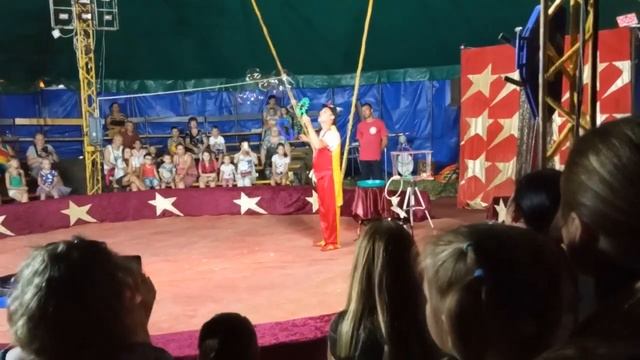 Цирк Шапито смотреть онлайн