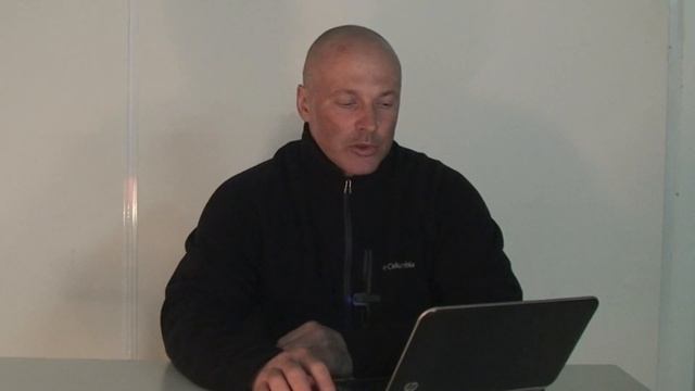 Спортивный поворот 10. Зачем спортсмену умение двигаться по поворотам малых радиусов?