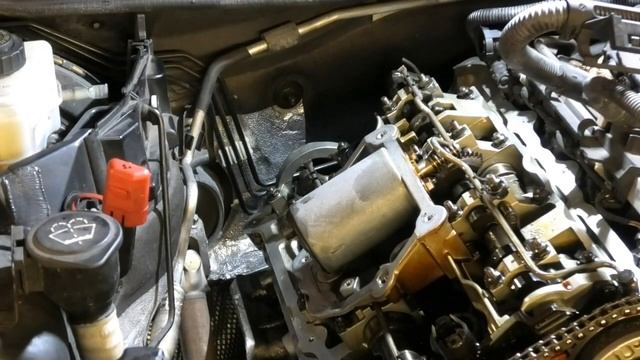 BMW e90 2006 318i rocker cover vacuum pump gaskets coil packs spark plugs can be changed смотреть онлайн