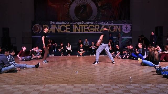 Dance Integration SC 2014 - Hip-Hop Battle, Professionals смотреть онлайн