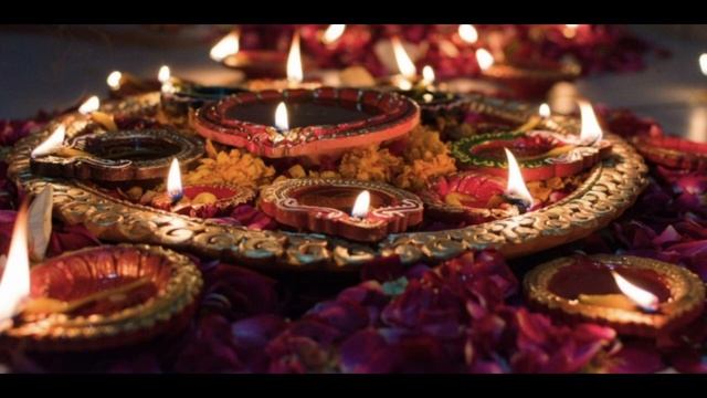 Pooja Stotram Varadeeksh Mala / Пуджа Стотрам для Варадикша Малы смотреть онлайн