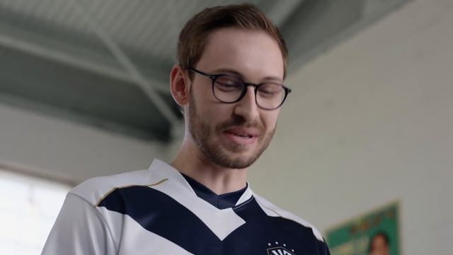 Honda x Team Liquid | Team Liquid gets tuned up to compete смотреть онлайн