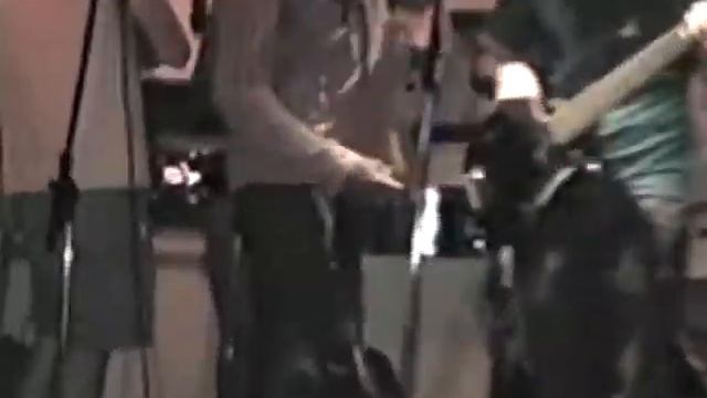 Tango 14, Prisioneros, Las Calefons, Mahatma Dandys, Staya Staya