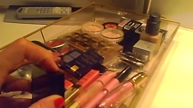 Pamela Anderson INSPIRED Look REVISED