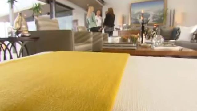 Top Billing features spectacular Knysna home (FULL INSERT) смотреть онлайн