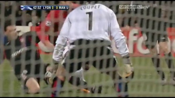 Cristiano Ronaldo vs Olympique Lyon (A) 07-08 By MemeT