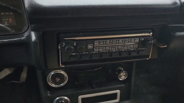 Москвич 412, 89 год, 40000 пробега, 1900$. Нашли капсулу времени? Объявлению доверяй, но проверяй. смотреть онлайн