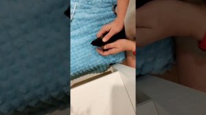 Укол в холку крысе с ринитом (насморком)