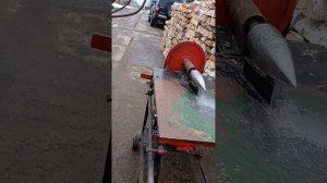Винтовой дровокол.Обзор.
