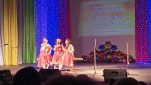 Песня "Посидим, поокаем" Вокальная группа "Звездочки"