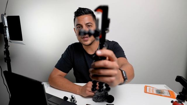 Best Iphone Vlogging Setup (2021). Phone Vlogging kit for beginners. смотреть онлайн