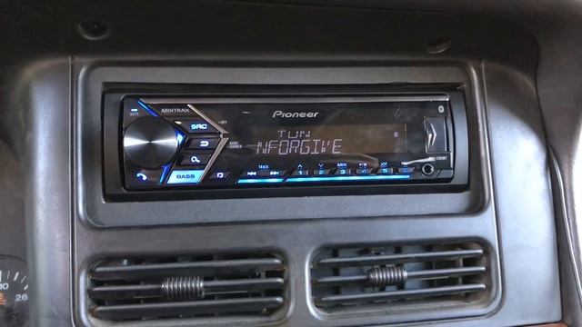 Pioneer mp3 / Bluetooth car stereo смотреть онлайн