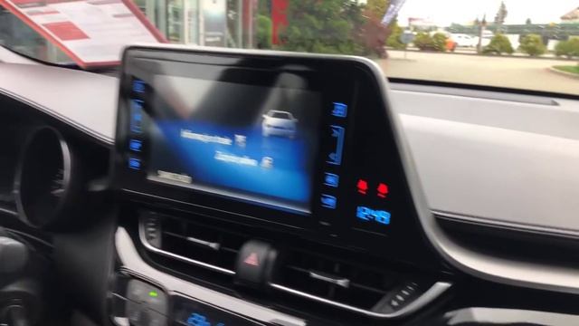 Toyota C-HR 1.2T Premium (116KM) 2016 - Toyota Kobos Samochody Używane смотреть онлайн