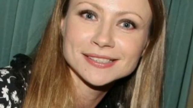 Вышла замуж за ровесника сына и родила в 46 лет. Актриса Мария Миронова смотреть онлайн