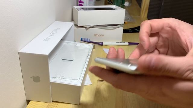 Принесли телефончики.. iPhone 7 и 6s plus - на гарантии, идеальное состояние смотреть онлайн