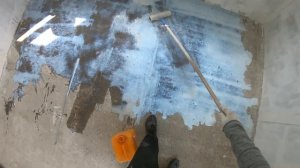 Грунтовка , как грунтовать полы своими руками .