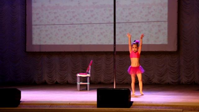 Жук Дарья. Catwalk Новосибирск 8.3.2018. Pole Art любители 6-9 лет смотреть онлайн