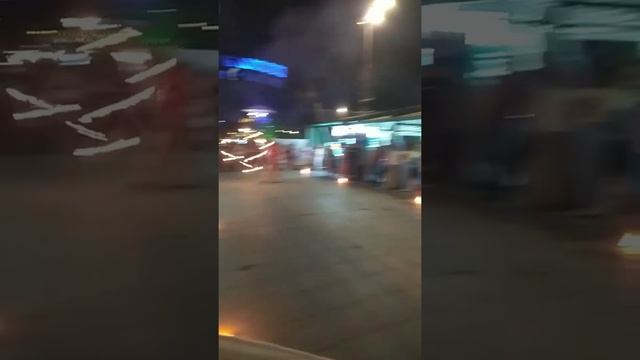 Огненное шоу на набережной в Батуми, Грузия 2019 год. смотреть онлайн