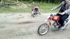 Стант и дрифт на мопеде Карпаты 2