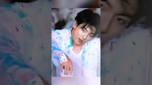 ИСТОРИЯ ЧУВСТВ ТЭ И ГУКИ ????? ??? смотреть онлайн