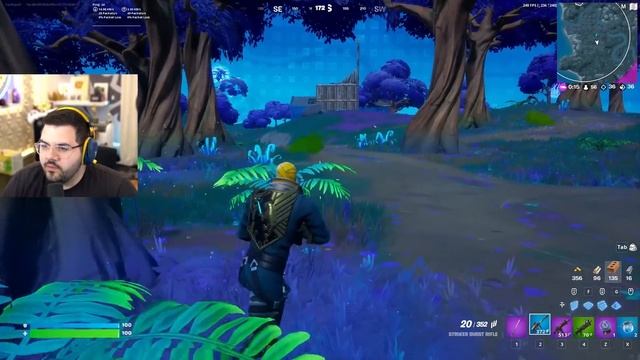 I Went UNDERCOVER in Season 3 Hide and Seek! смотреть онлайн