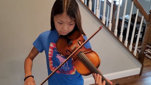Allison plays Presto by G. Valentini смотреть онлайн
