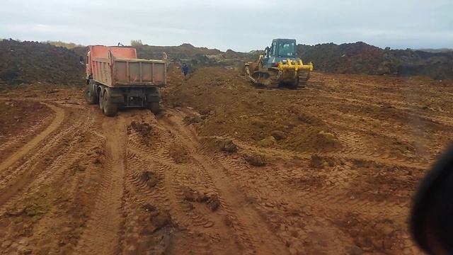 Работа в грязи вездеход ???