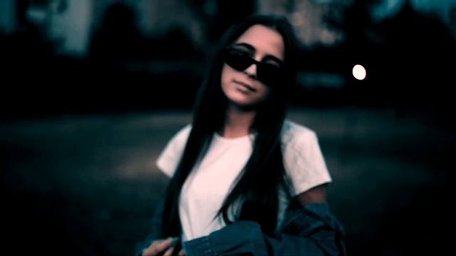 Girl photoshooting compilation Canon 5D mark iii + Sigma art 35mm 1.4 смотреть онлайн