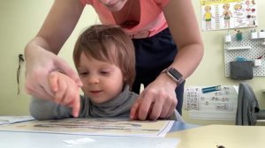 Моторная алалия. 2 года. Запуск речи.