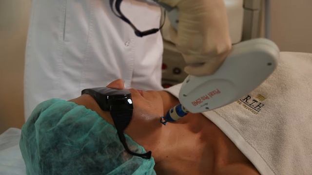 Лазерная шлифовка кожи от несовершенств! смотреть онлайн